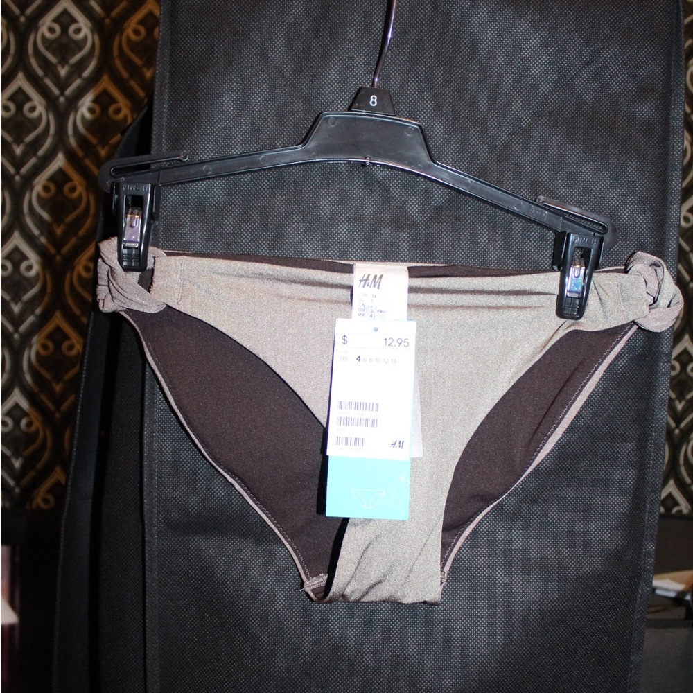 H&M Swimsuit Briefs.